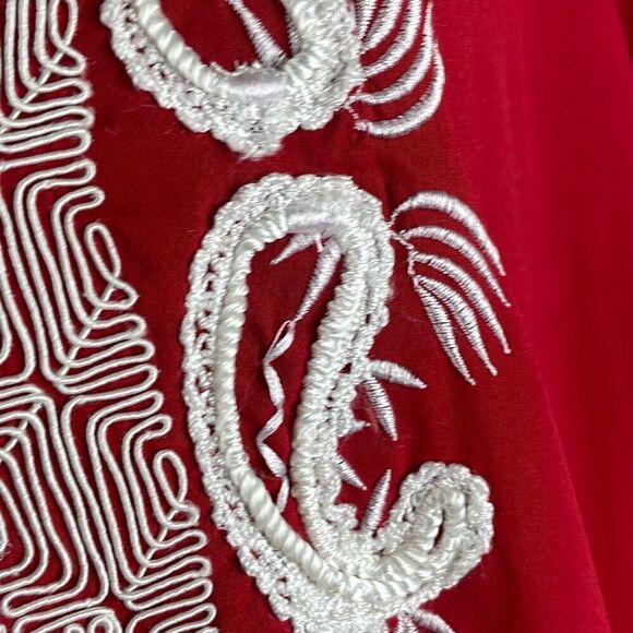 Chico’s Boho Red Embroidered Peplum Waist Top - Picture 6 of 9